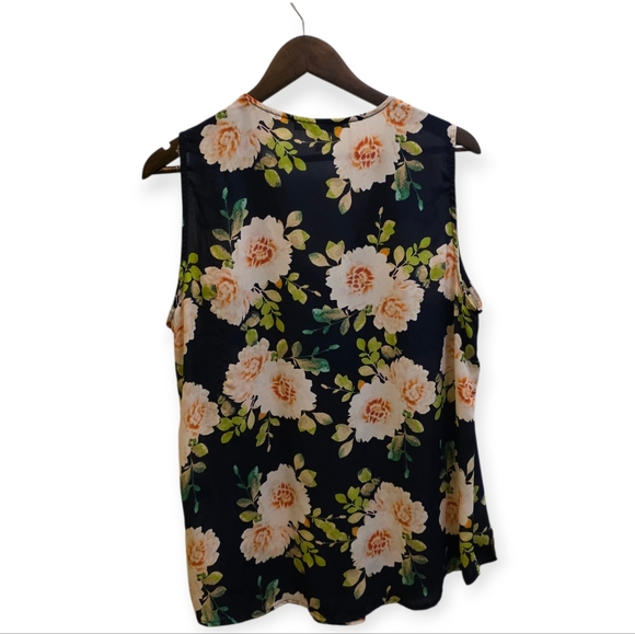 Rose + Olive Navy Floral Sleeveless Blouse V-Neck Lightweight Top XL - Picture 3 of 4